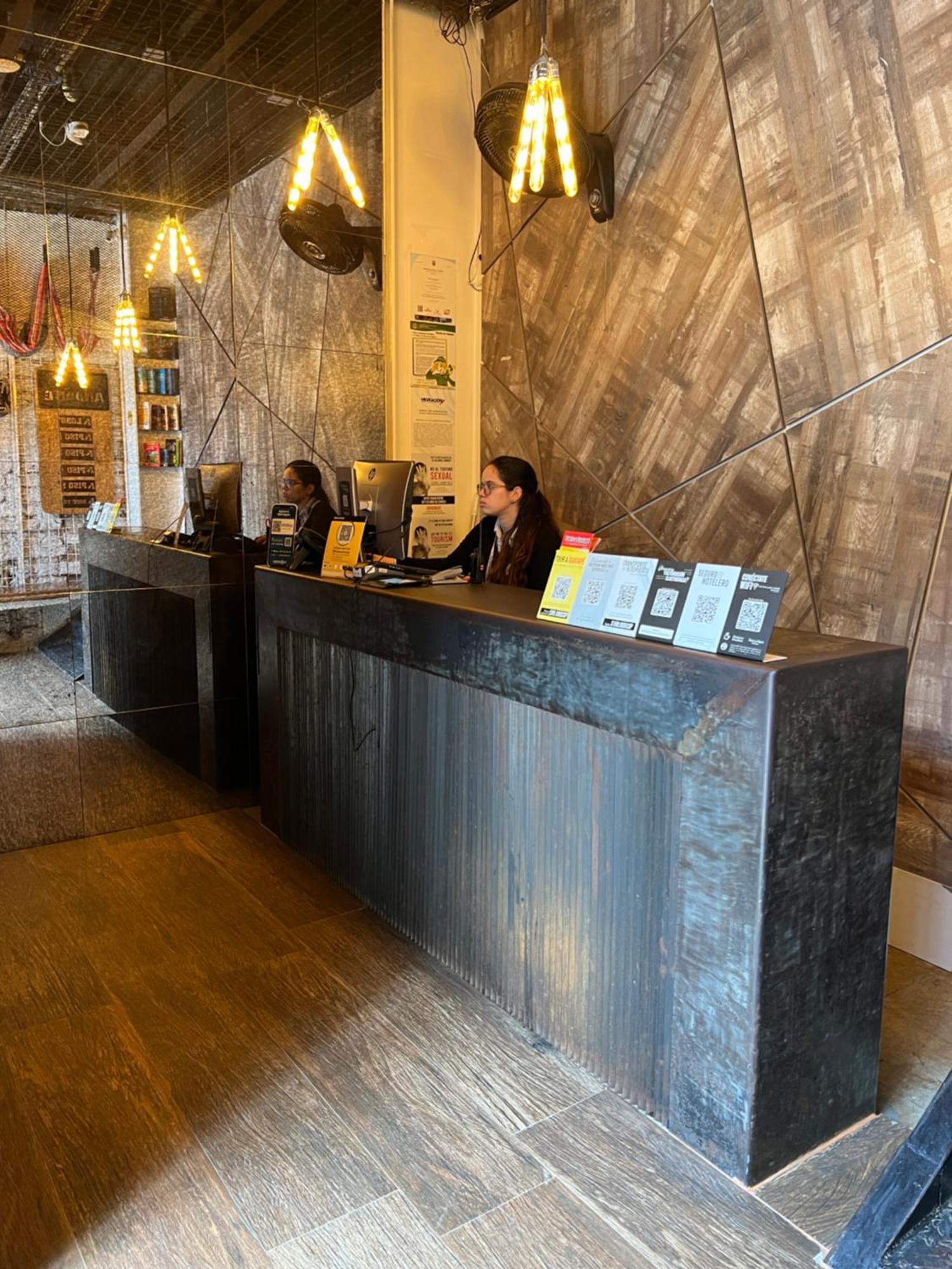 Hotel Lleras Park Concept เมเดยิน ภายนอก รูปภาพ